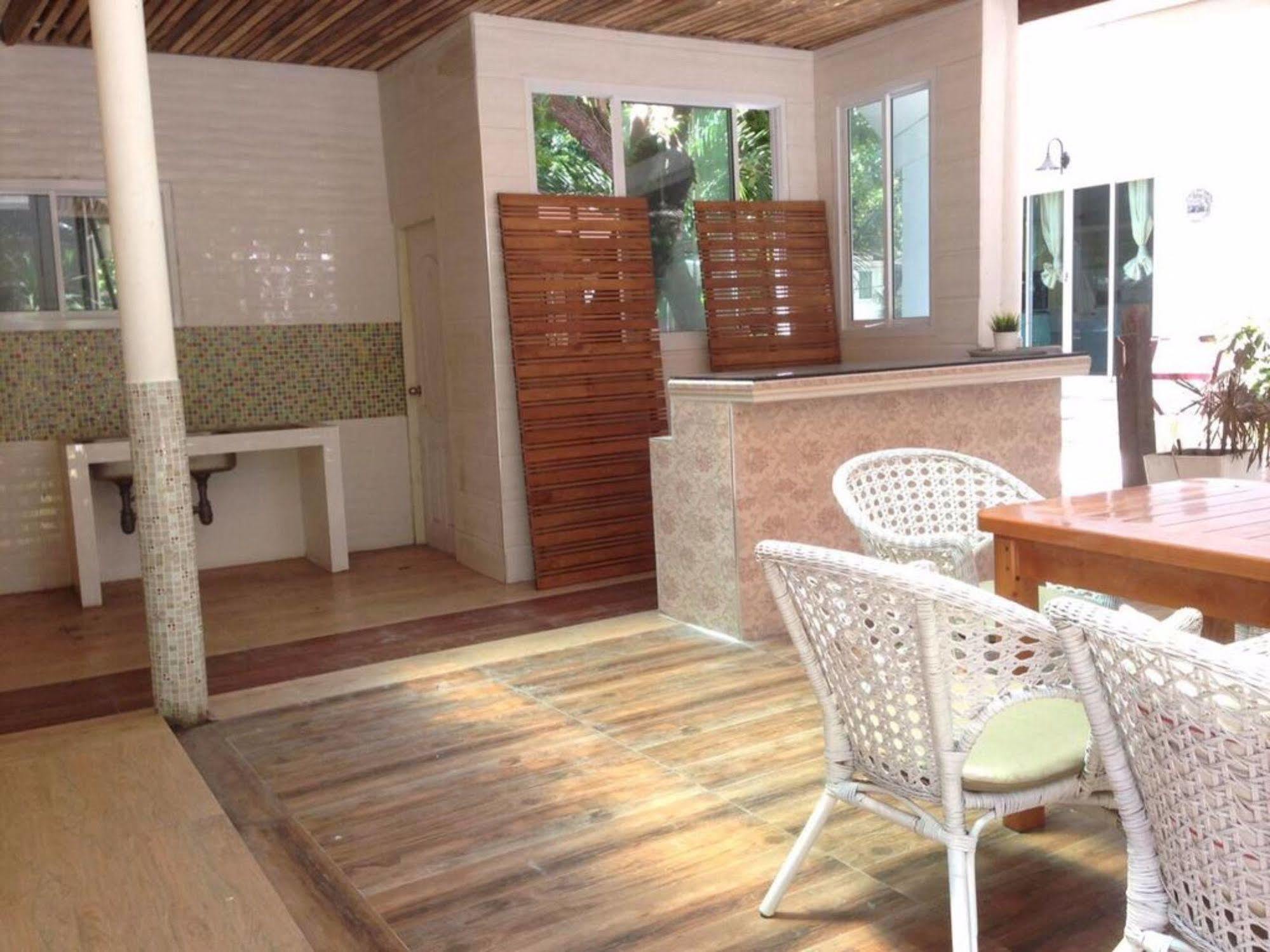 Thipsamed Resort Koh Samet Bagian luar foto